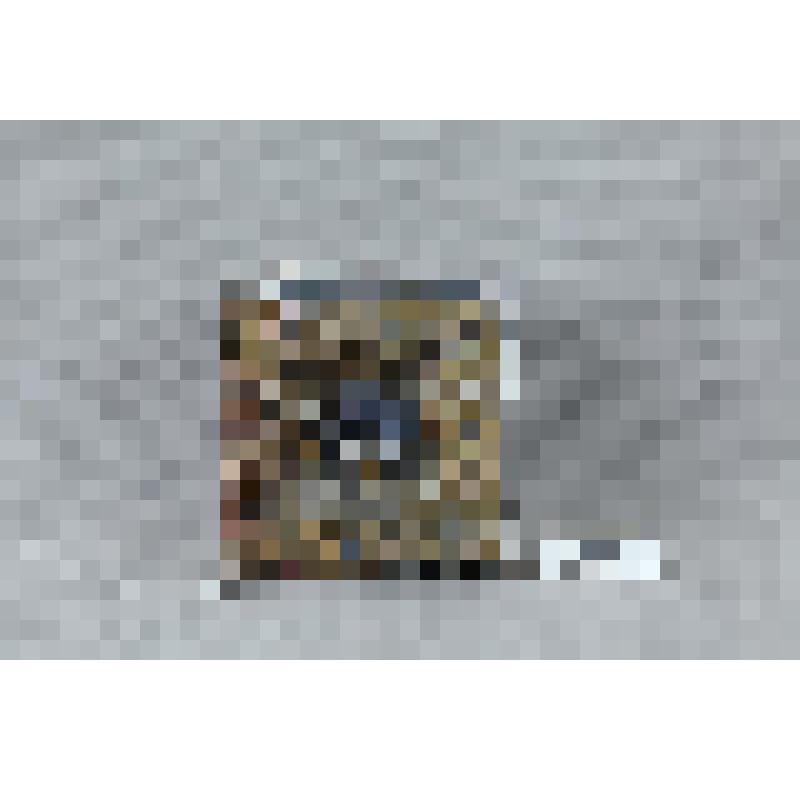 Изразец ромбовидный рельефный полихромный (замковый камень); цвета: кобальтовый, умбра. 
Камин керамический, разноцветный, по рис. худ. Врубеля на тему "Микула Селянинович и Вольга"