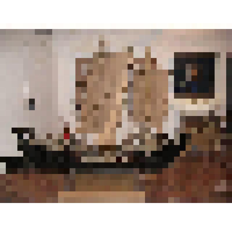 Модель. Судно на подставке по гипотезе Белова