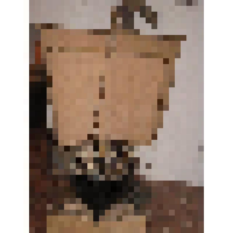 Модель. Судно на подставке по гипотезе Белова