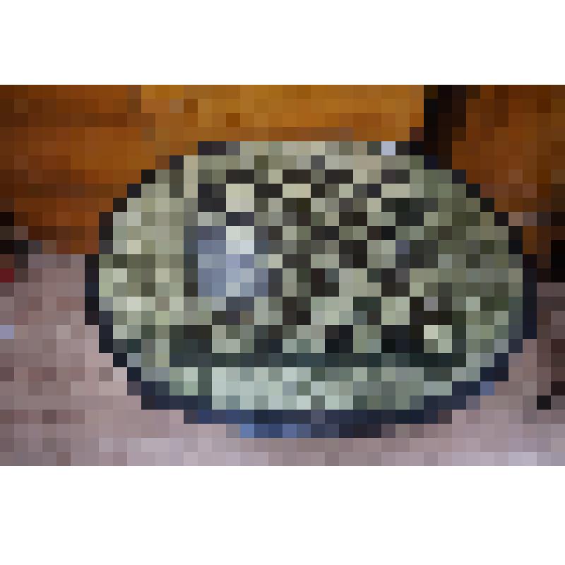Столик шахматный