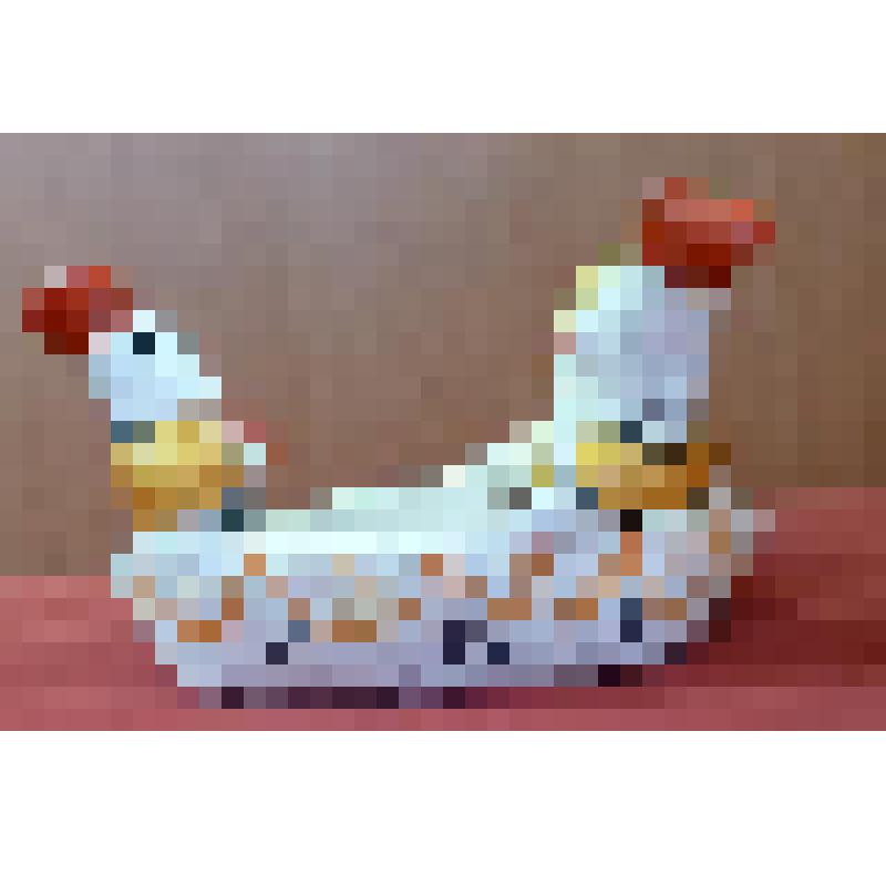 Катание на лодочке. Игрушка