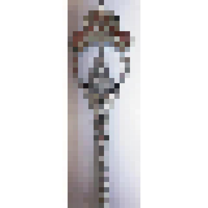 Ложка сувенирная "Москва"  из металла серебристого цвета, на конце черена в круге рельефное изображение Кремлевской башни