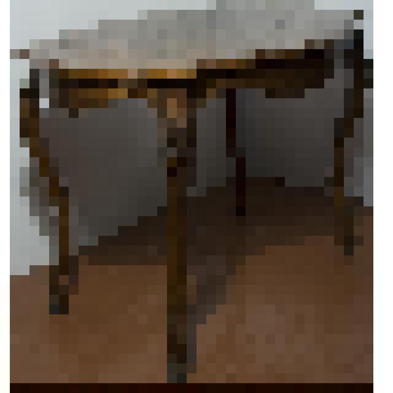 Стол преддиванный, ореховый, полированный, с овально-фигурной столешницей, на четырех ножках-кабриолях