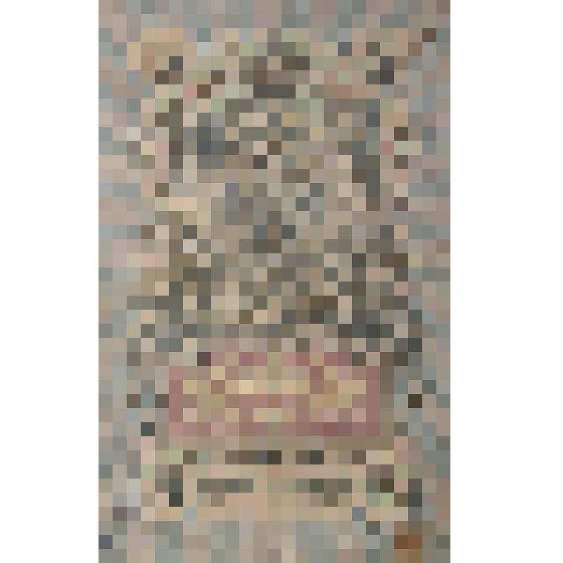 Денежная купюра пять рублей