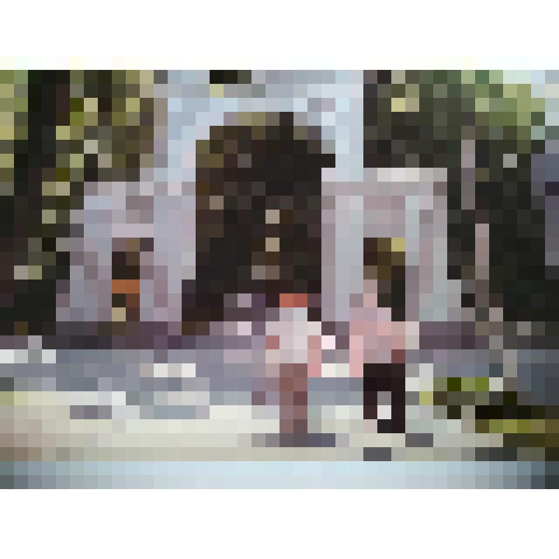 Фото. Фото сюжетное цветное. Вид на арку в городской парк.   Советск. Россия