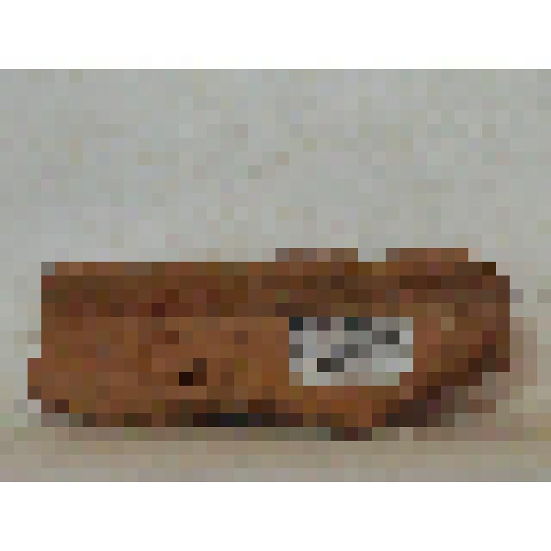 Изразец печной, нащельник, рельефный, терракотовый (красный). Фрагмент