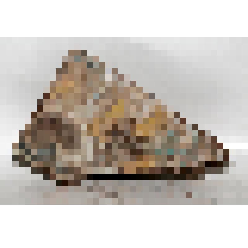 Изразец (фрагмент) рельефный полихромный