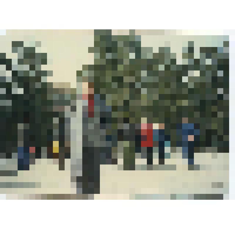 Фотография. Б.Тевлин на улице