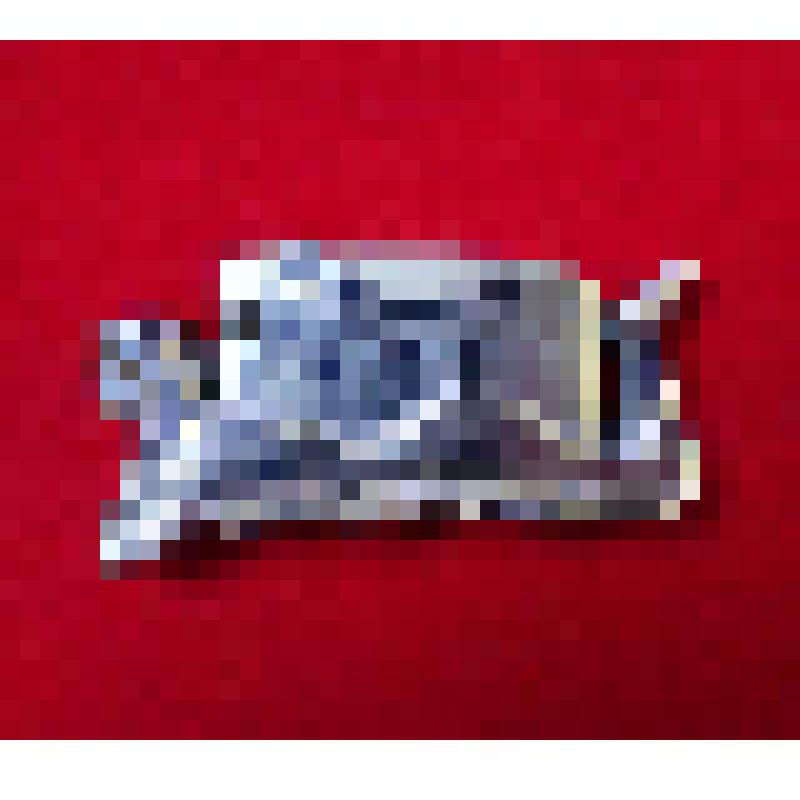 Зажигалка бензиновая в форме лежащей женщины