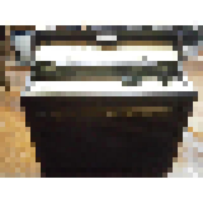 Малогабаритный транзисторный радиоприемник "МП - 64", шестидиапазонный. "Синичка"