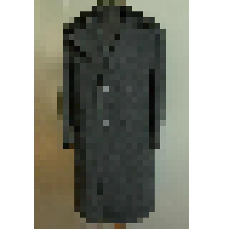 Пальто зимнее мужское  темно-серого цвета, с каракулевым воротником