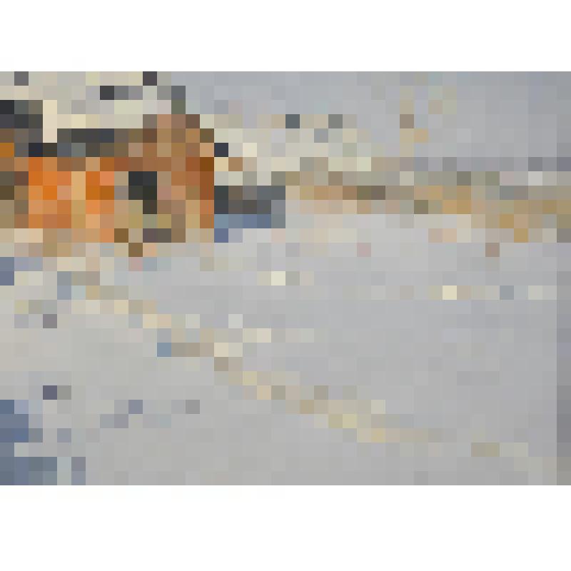 Март. Дворик