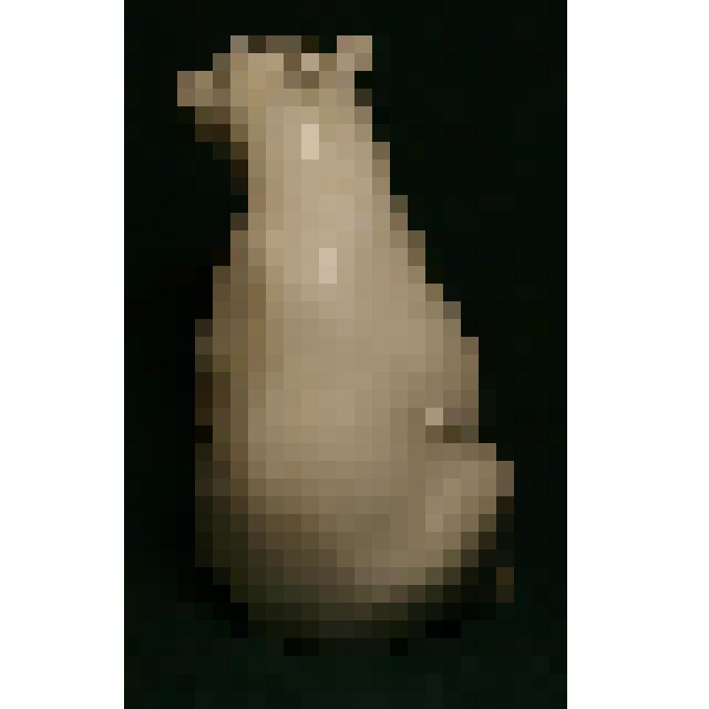 Фигурка. Белый медведь
