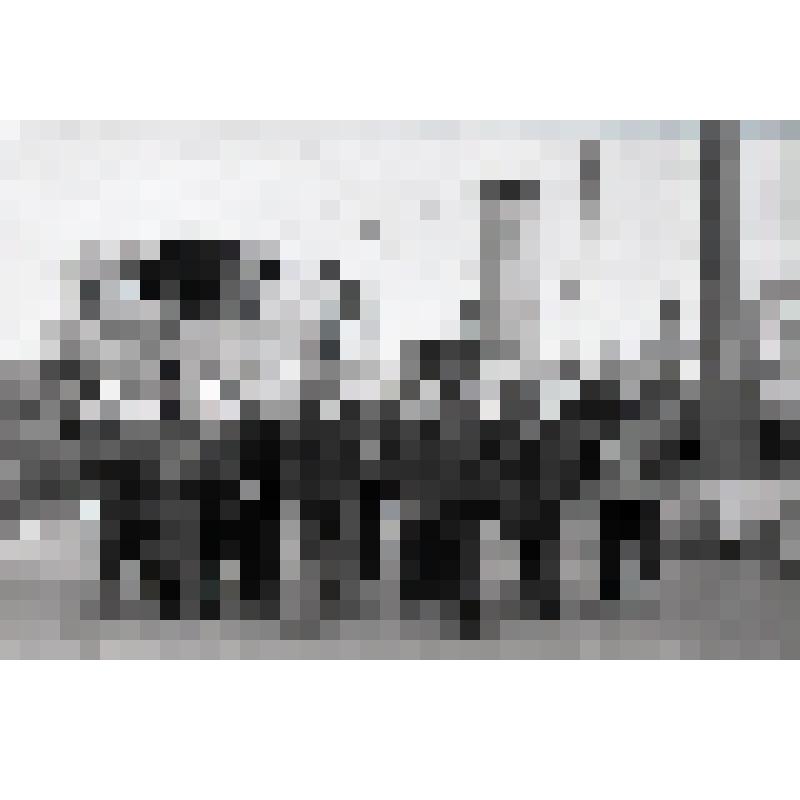 Негатив черно-белый "Идет рабочий класс. Проходчики-скоростники шахты "Капитальной""