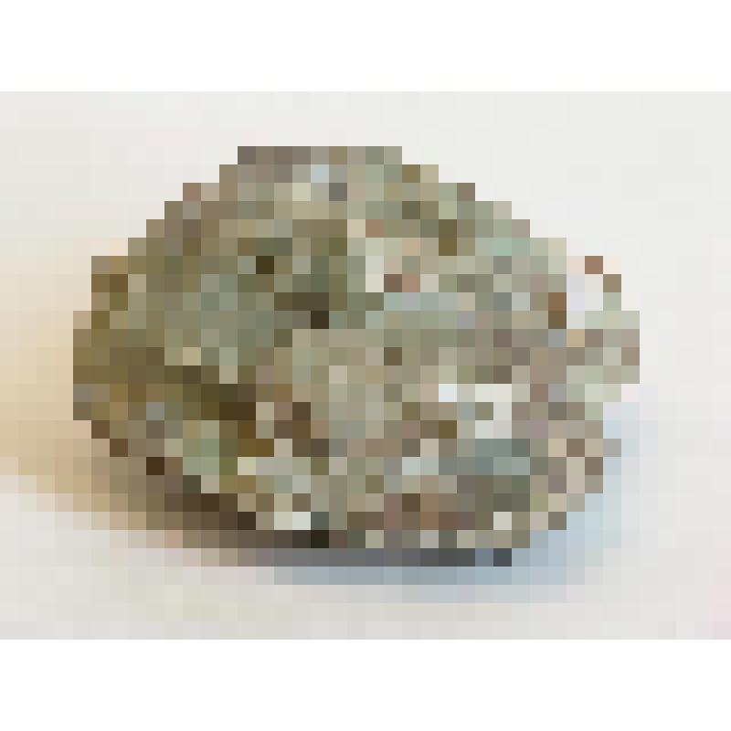 Минерал. Хризопраз, корочка на штуфе. Chrysoprase