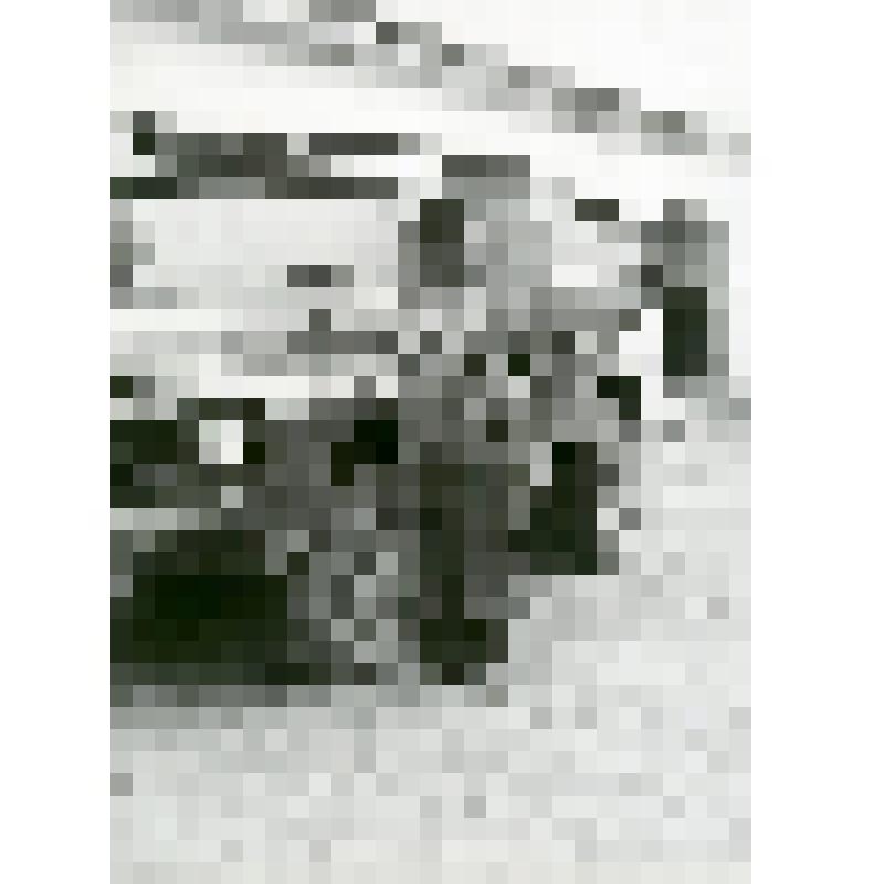 Фотография ч/б. Ягунов В.М., бригадир комсомольско-молодежной бригады слесарей ГорУАТ (Городского управления автотранспорта)