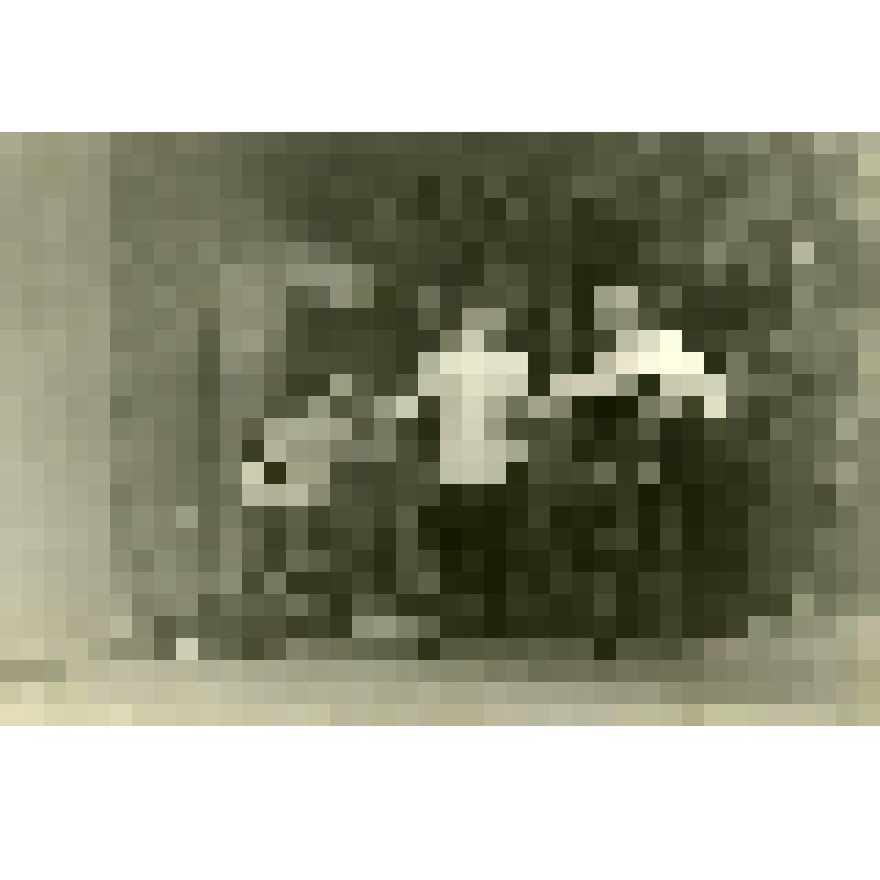 Фотография. Студент Глазовского пединститута Васильев Ф.И. и преподаватель Яшин Д.А. в спектакле студенческого театра