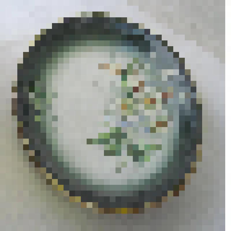 Блюдо овальной формы с изображением букета ромашек и незабудок