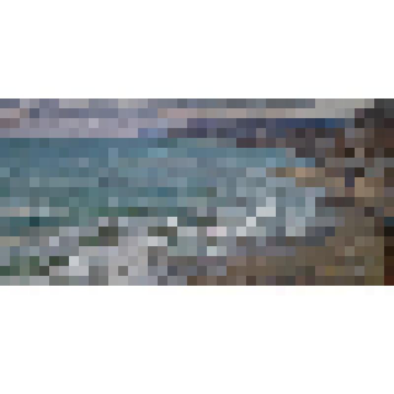 На берегу моря