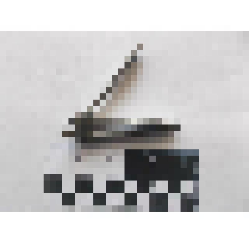 Щипчики маникюрные