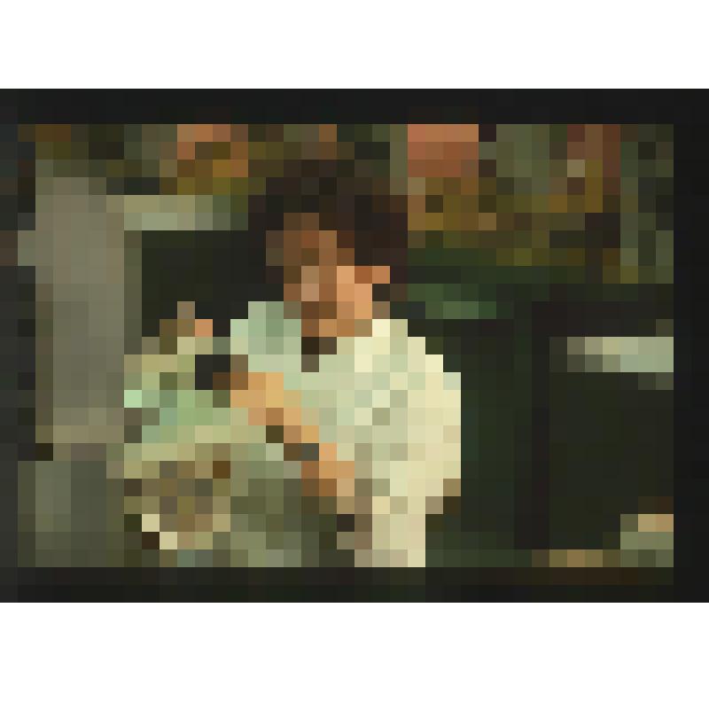 Диапозитив. Передовая сборщица электронных потенциометров Н.Лепешкина