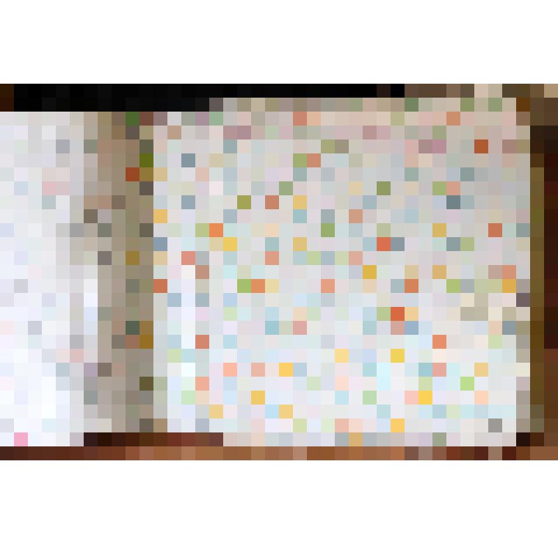 Образец ситца набивного, в альбоме