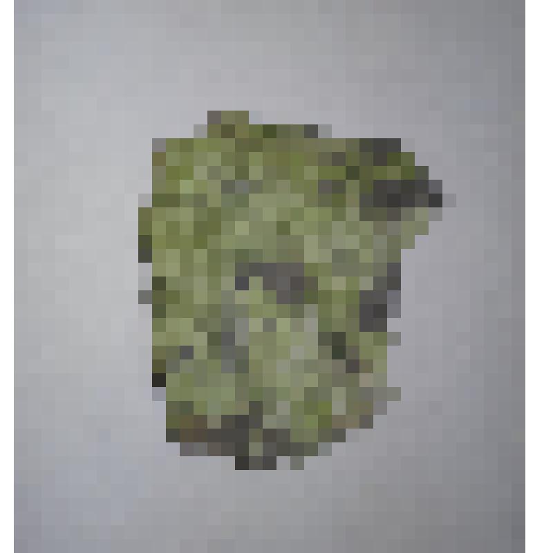 Минерал гранат - демантоид (Demantoid)