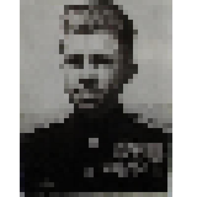 Фотография. Станковый погрудный портрет А.И. Маринеско с орденами и медалями