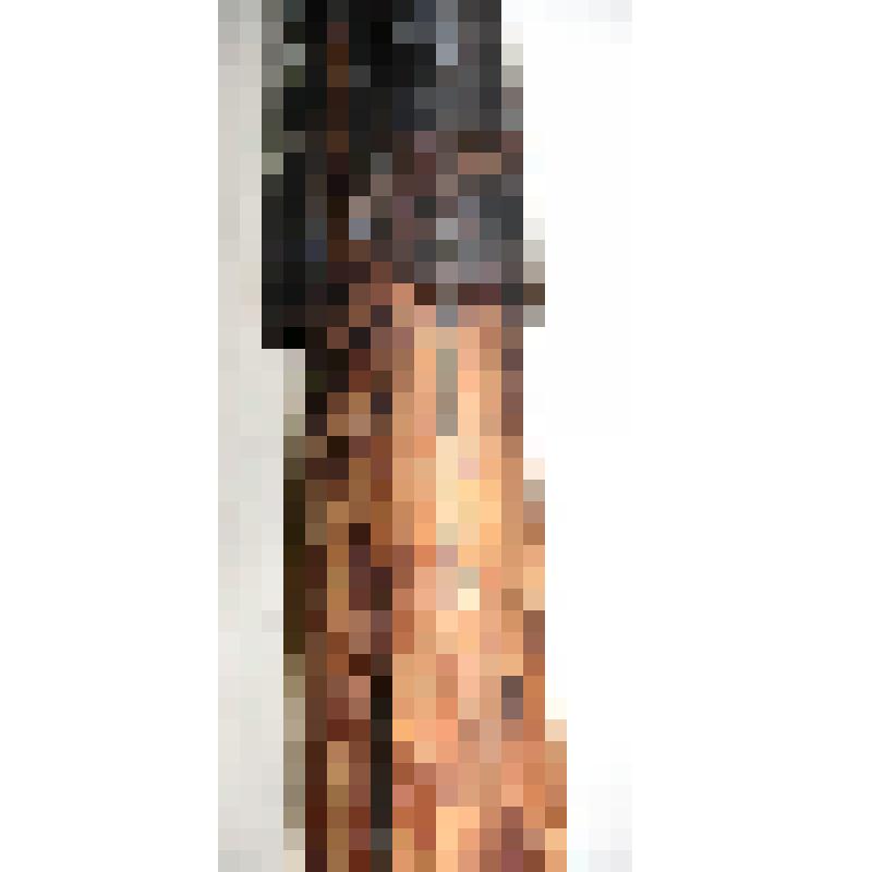 Домашняя хозяйственная утварь из дерева и металла. Ухват из металла с деревянной ручкой