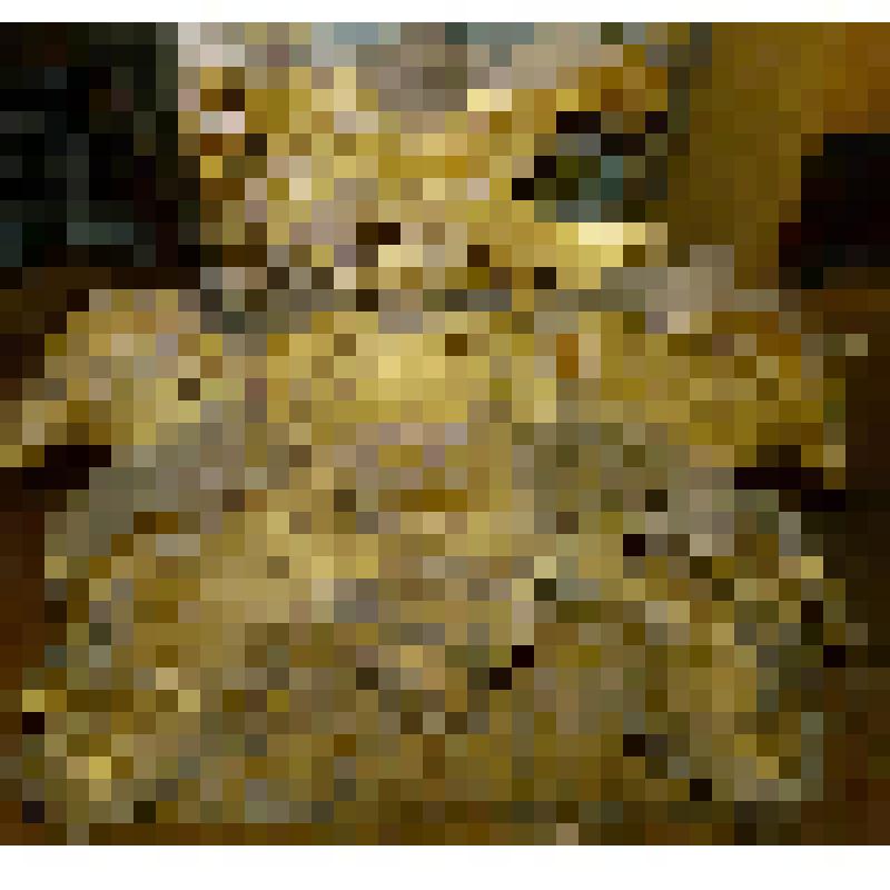 Верхняя часть резного украшения иконостаса