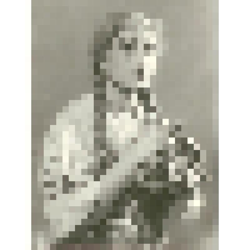 Фотография. Ермакова В.А. в роли Аленушки в спектакле "Аленький цветочек" Саратовского ТЮЗа, из коллекции материалов Ермаковой Валентины Александровны (1924-2003), народной артистки СССР, лауреата Государственной премии России и премии имени Станиславског