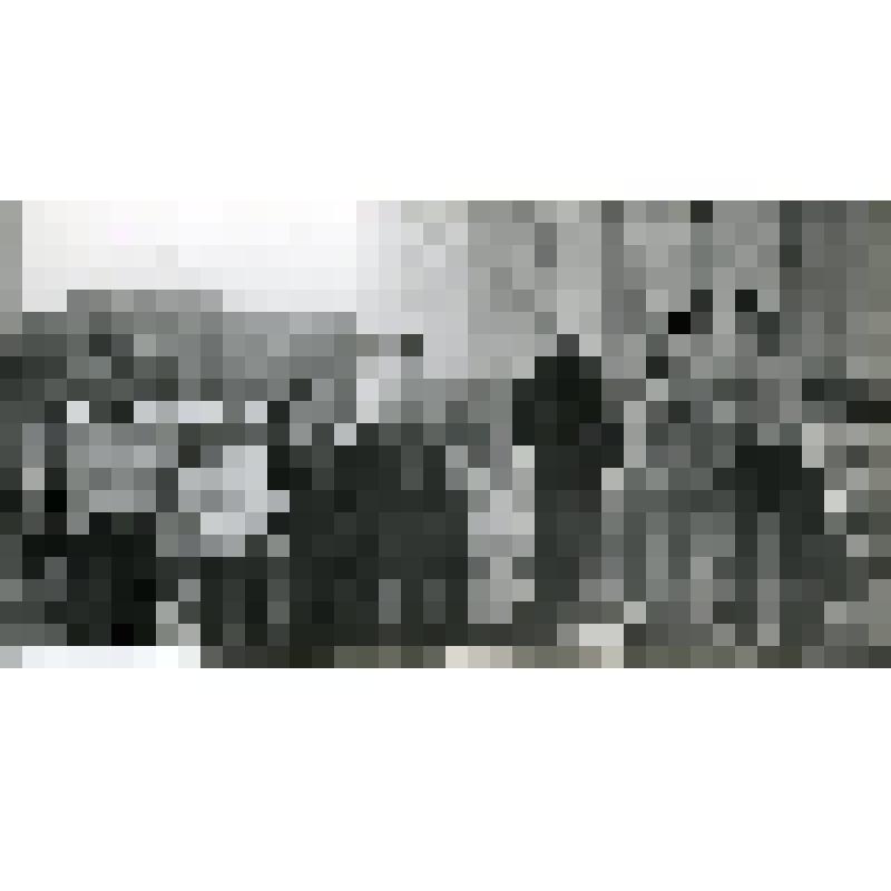 Фотография сюжетная. Благоустройство территории вокруг общежитий № 76,78 по ул Чкалова. 
г. Дивногорск. 1980-е гг
