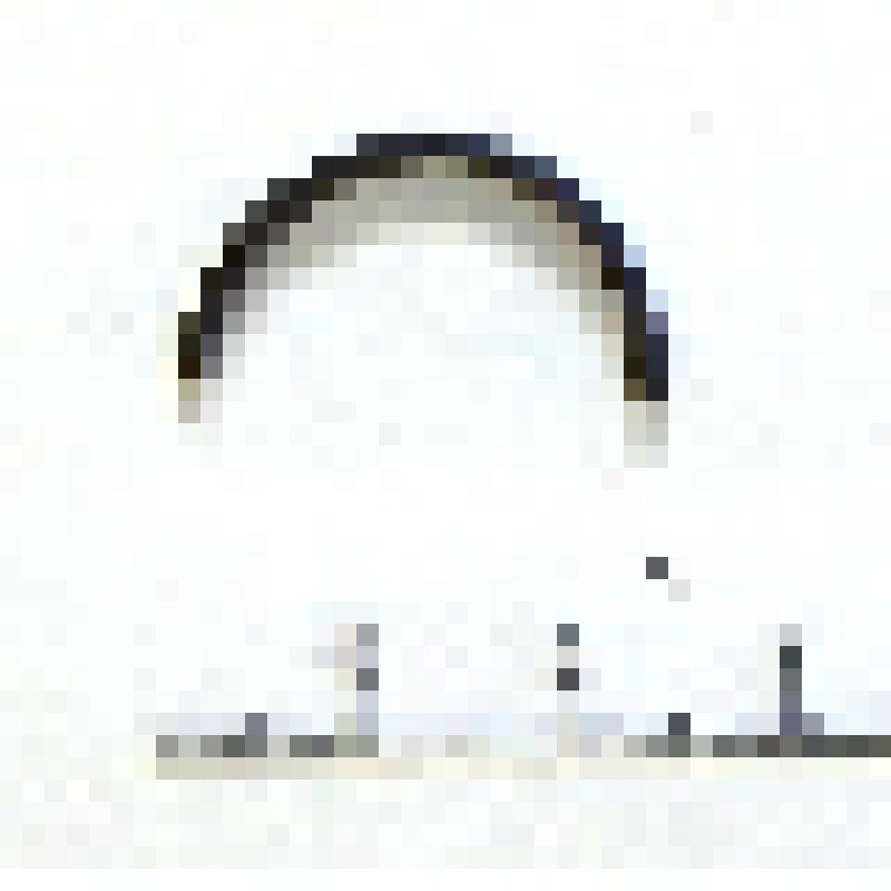 Обломок кольца из медного сплава, орнаментированного с внешней стороны двумя бороздками