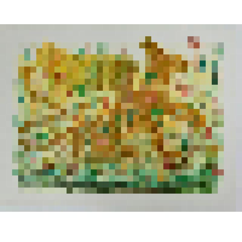 Киса-Лариса очарована цветами