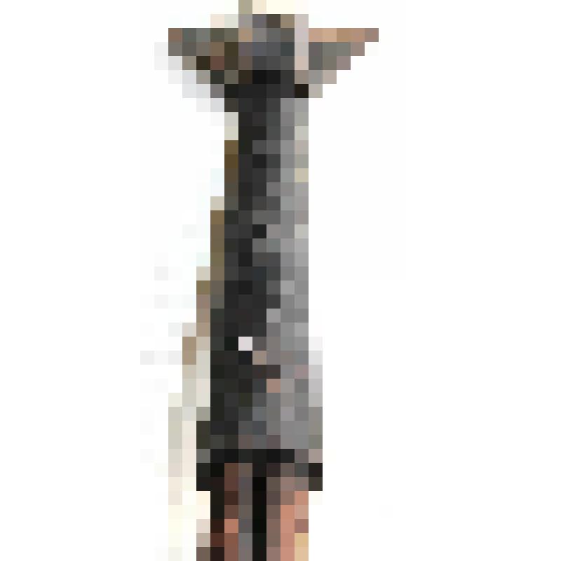 Домашняя хозяйственная утварь из дерева и металла. Сковородник из металла и дерева