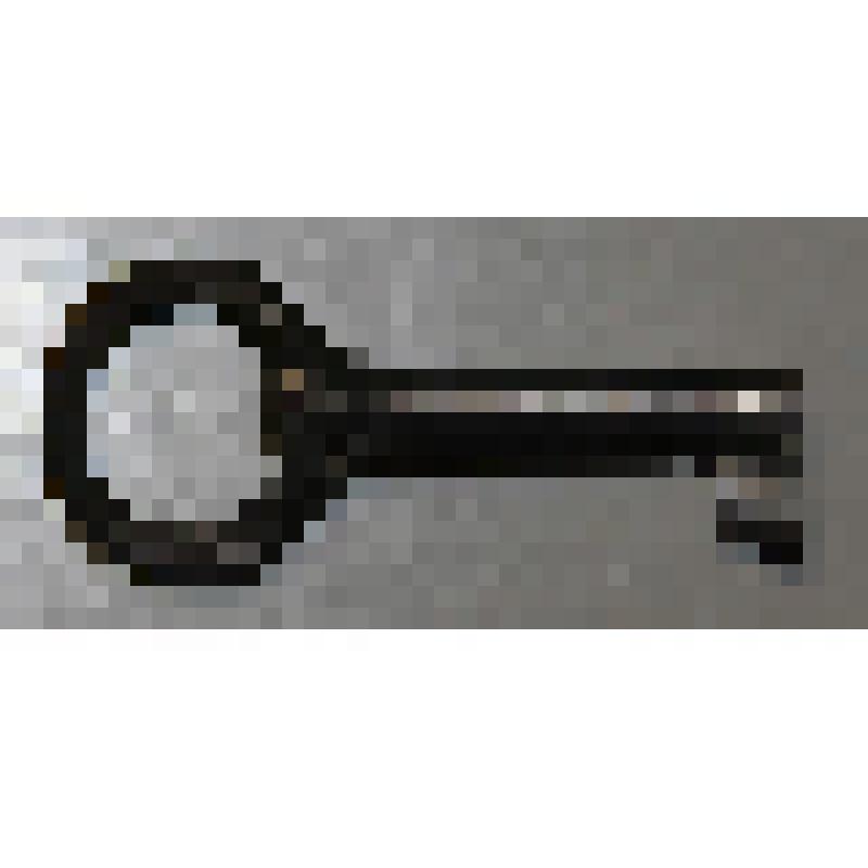 Бытовая техника и предметы/Машинки швейные. Ключ к футляру от машинки швейной "Naumann klass 8"