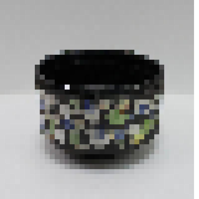 Чашка с цветным точечным декором