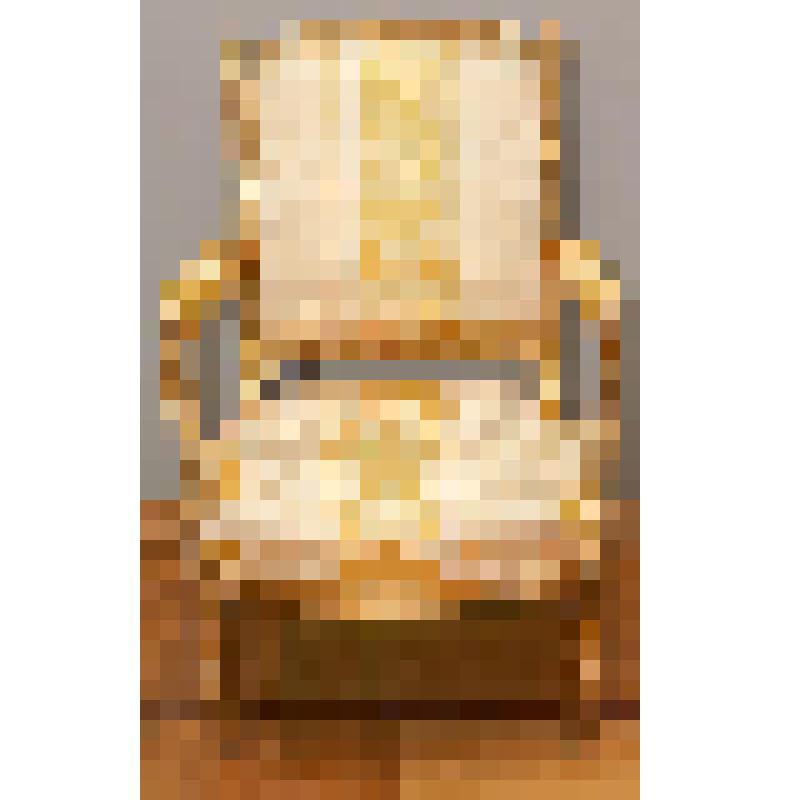 Кресло с мягким сидением