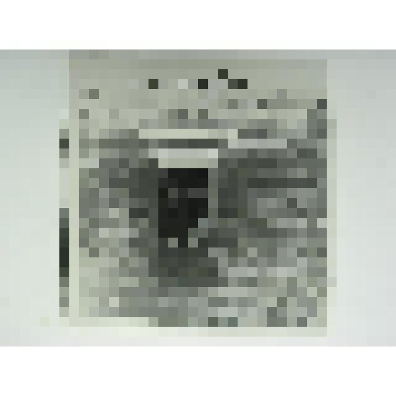 Дом Баранчиковых. Ул. Красный путь. 1880-е гг. Челябинская  обл., Кусинский р-н, с. Медведевка. Дом Баранчиковых. Ул. Красный путь. 1880-е гг. Окно правой части дома