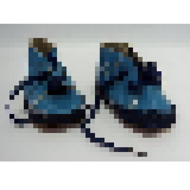 Ботинок детский правый