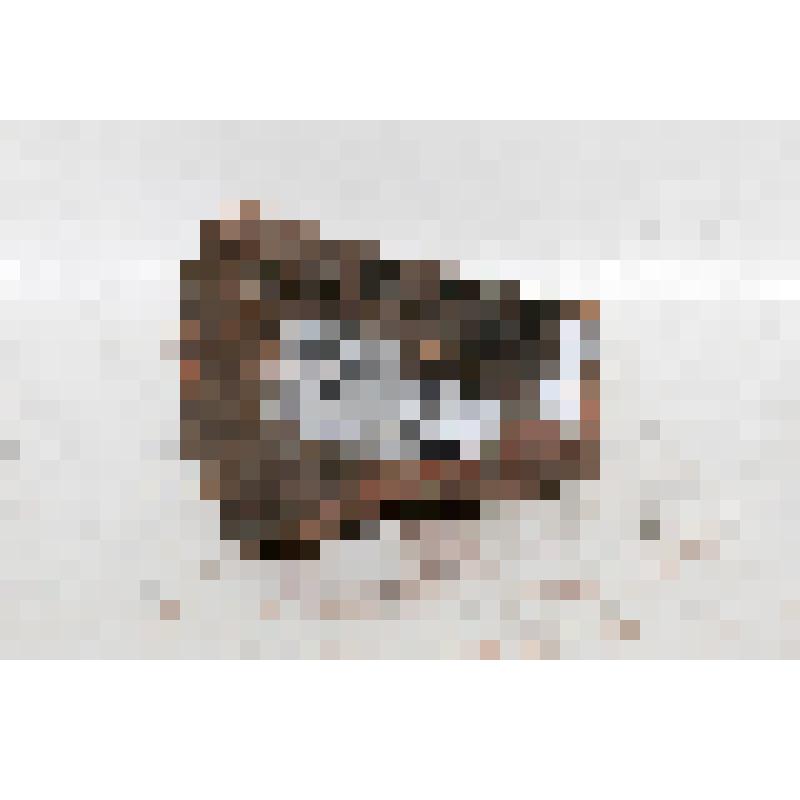 Изразец (фрагмент) угловой рельефный полихромный