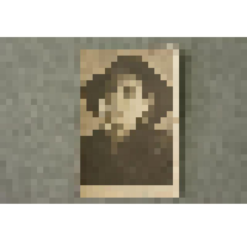 Фото.  Г.А. Скрылова, жена С.Г. Щеколдина. Погрудный портрет в шляпе и пальто