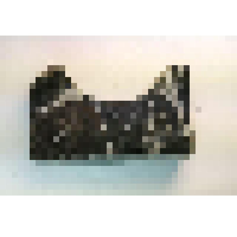 Горная порода. Мрамор (черный)