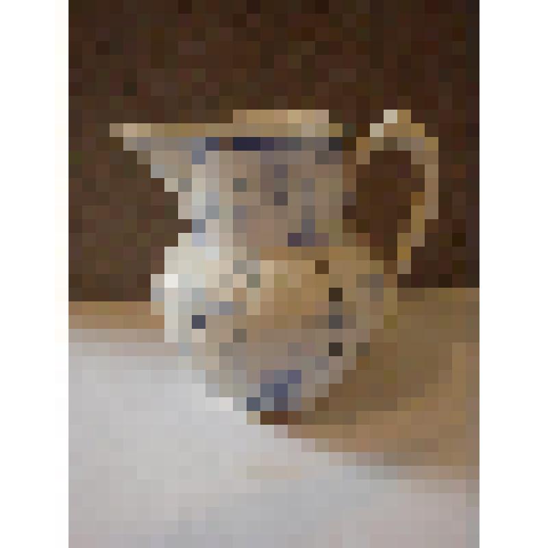 Сливочник из столового сервиза, принадлежавшего О.К. Толстой