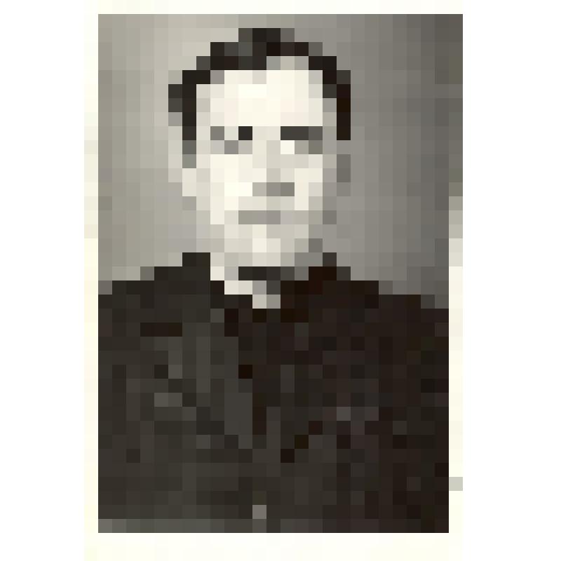 Фотография: Глебов Петр Григорьевич, шофер грузового автотранспортного предприятия. На автомашине ЗИЛ-555 с прицепом за 23 дня уборочной страды вывез 1015 тонн зерна