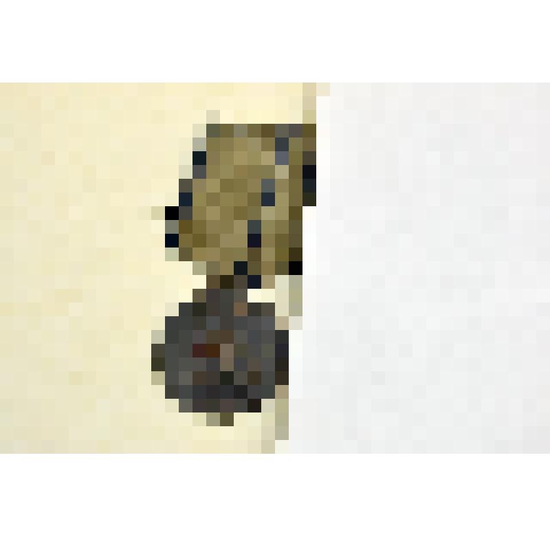 Медаль «За отвагу» № 1781708  Кондратьева Павла Николаевича(1923-1974 гг.), металлурга, участника Великой Отечественной войны.
Серебро, эмаль, муар, металл, чеканка