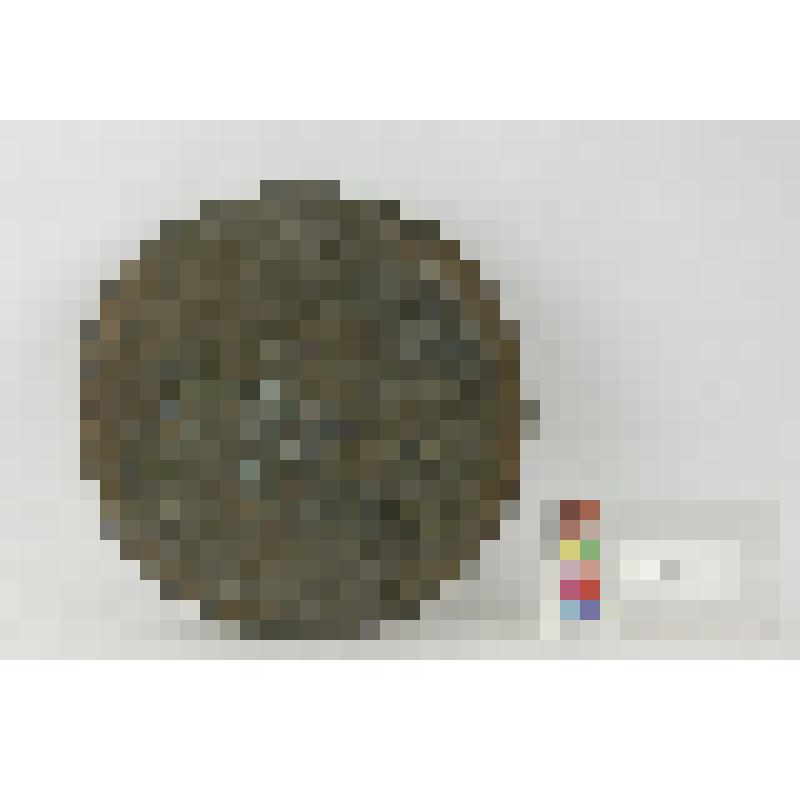 Зеркало медное круглое, с массивной дужкой в центре