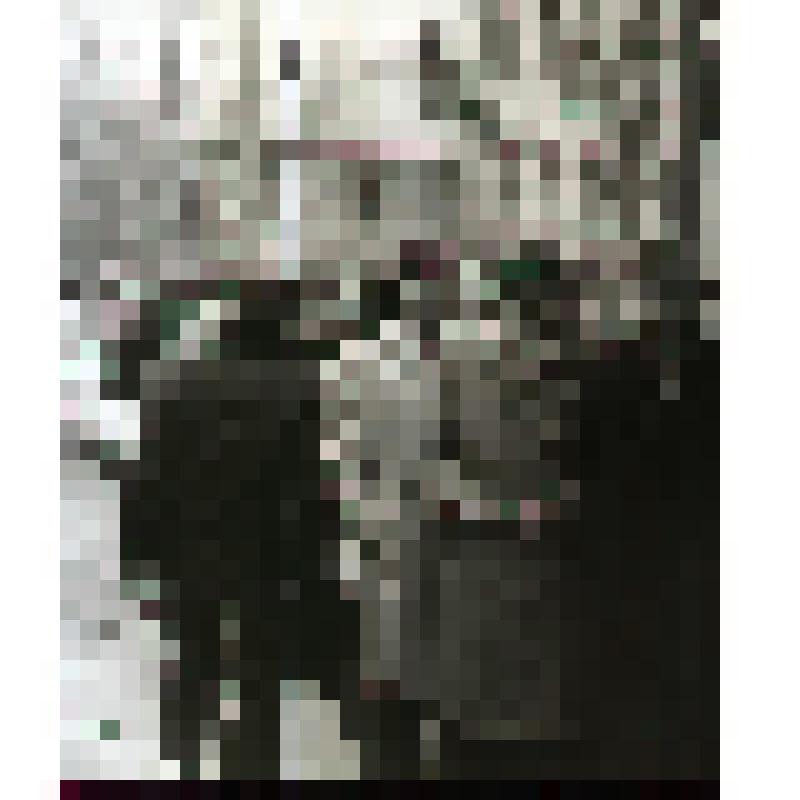 Фотография групповая. Трудящиеся Богословской ТЭЦ перед демонстрацией 1 мая