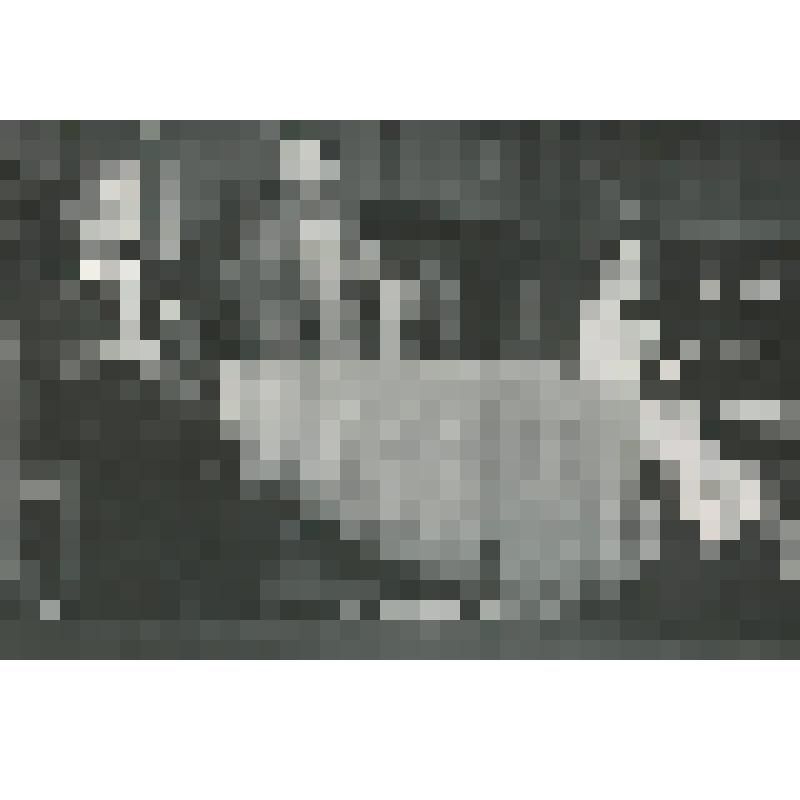 Фотография. Танеева А. в роли Тамары Львовны, Беркова М. в роли Ирины, Крылов П. в роли  Лаврова. "Хамелеоны" (Пост. Гольрфельд В., худ. Тарасов Ю.). Москва, Театр им. Н.В. Гоголя (железнодорожного транспорта)