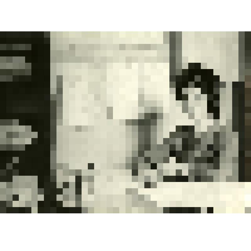 Фотография ч/б. Богданова Александра, лаборант ФПК, ветеран отделения №1 ТПИ